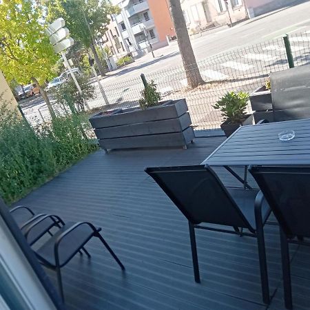 Jolie maison Sauna, Balneo lumino thérapie et Terrasse Colmar Exterior foto